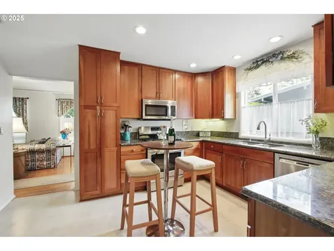 5032 SE 36th Place Portland OR 97202