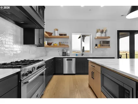 6550 NE Memory Lane Yamhill OR 97148