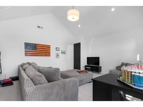 6550 NE Memory Lane Yamhill OR 97148