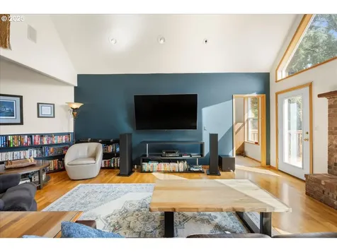 15043 NW Orchard View Road Mcminnville OR 97128