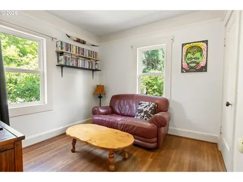 3219 SE Francis Street Portland OR 97202