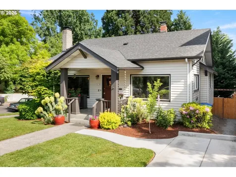 3219 SE Francis Street Portland OR 97202