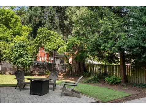 3219 SE Francis Street Portland OR 97202