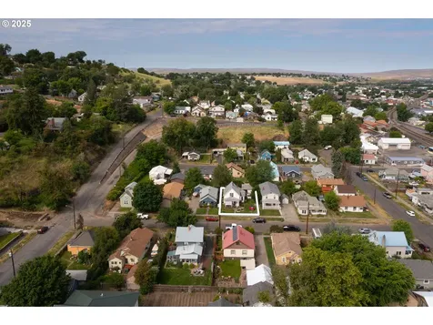 615 SW 5th Street Pendleton OR 97801
