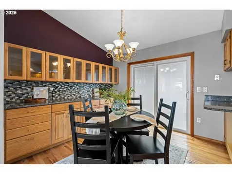 1221 NW Horn Avenue Pendleton OR 97801