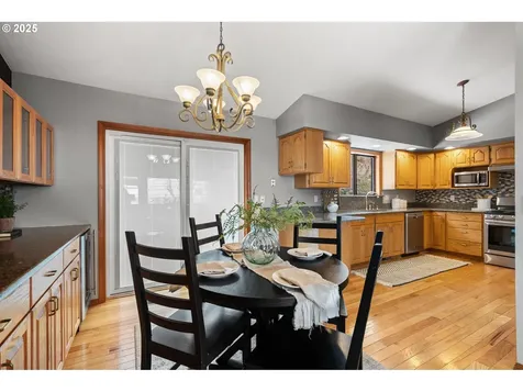 1221 NW Horn Avenue Pendleton OR 97801