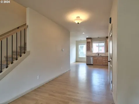 7728 NE Julie Ann Lane Hillsboro OR 97124