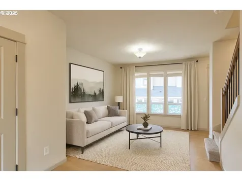 7728 NE Julie Ann Lane Hillsboro OR 97124