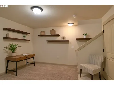 7728 NE Julie Ann Lane Hillsboro OR 97124