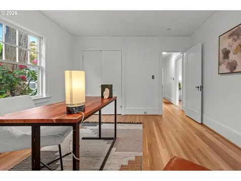 2933 NE 27th Avenue Portland OR 97212