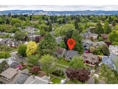2933 NE 27th Avenue Portland OR 97212