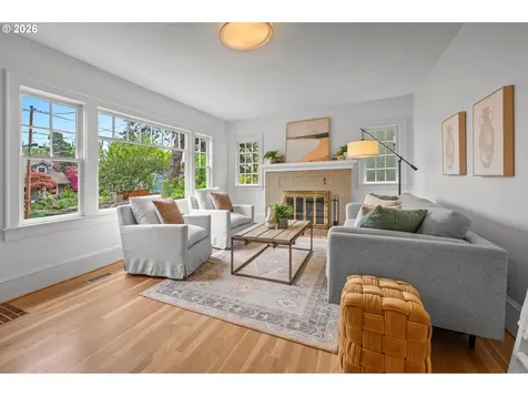 2933 NE 27th Avenue Portland OR 97212