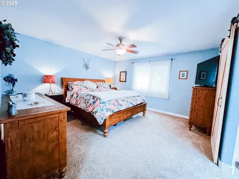 16305 NE 13th Street Vancouver WA 98684