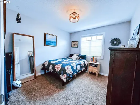 16305 NE 13th Street Vancouver WA 98684