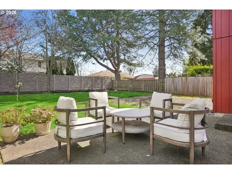 358 SE 69th Avenue Hillsboro OR 97123