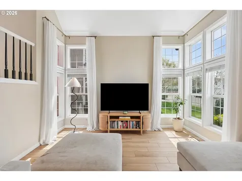 358 SE 69th Avenue Hillsboro OR 97123