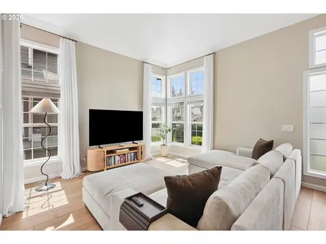 358 SE 69th Avenue Hillsboro OR 97123