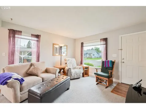 324 Colorado Street Longview WA 98632
