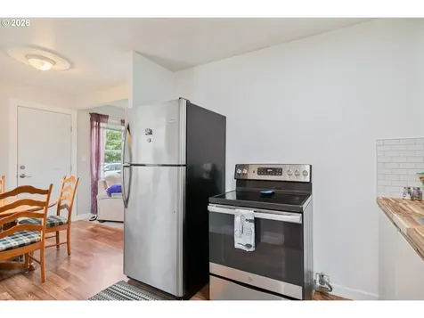 324 Colorado Street Longview WA 98632