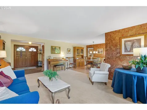 3358 SE Roanoke Court Hillsboro OR 97123