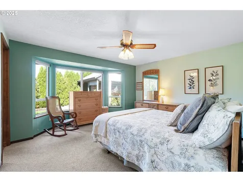 3358 SE Roanoke Court Hillsboro OR 97123