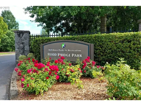 3358 SE Roanoke Court Hillsboro OR 97123