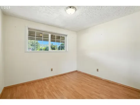 8503 NE 25th Street Vancouver WA 98662