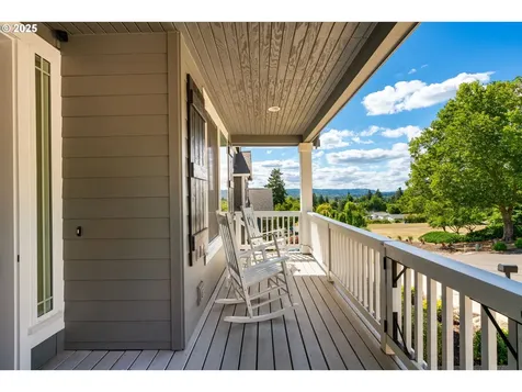 14132 Cleveland Street Oregon City OR 97045