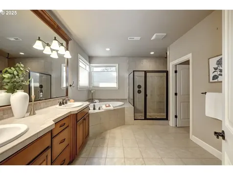9730 SW Alabama Street Tualatin OR 97062