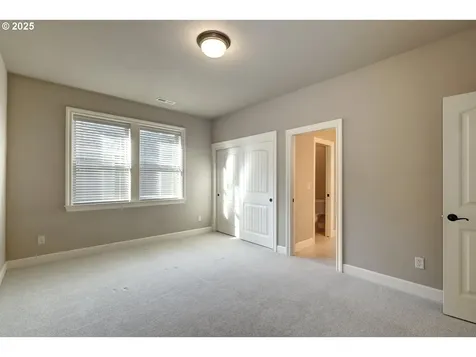 9730 SW Alabama Street Tualatin OR 97062
