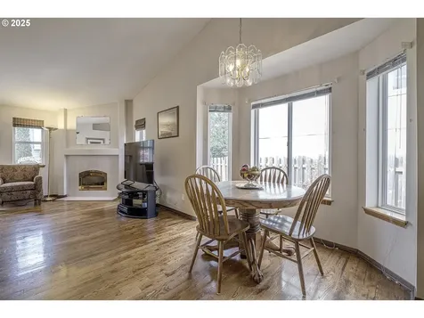 272 NE Lenox Street Hillsboro OR 97124