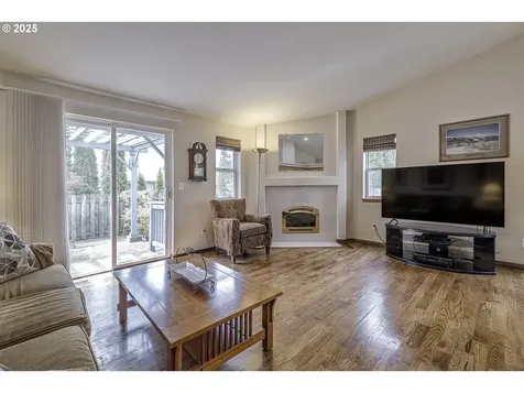 272 NE Lenox Street Hillsboro OR 97124
