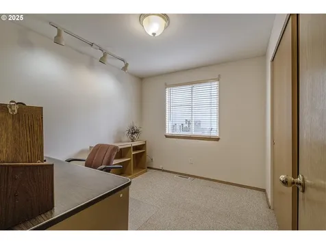 272 NE Lenox Street Hillsboro OR 97124