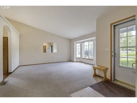 272 NE Lenox Street Hillsboro OR 97124
