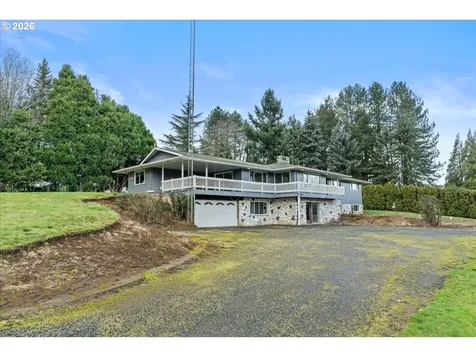 12721 SE 352nd Avenue Boring OR 97009