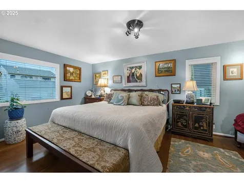 911 1st Avenue Seaside OR 97138