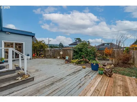 911 1st Avenue Seaside OR 97138