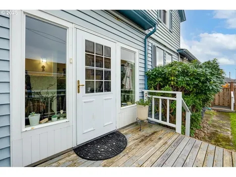 911 1st Avenue Seaside OR 97138
