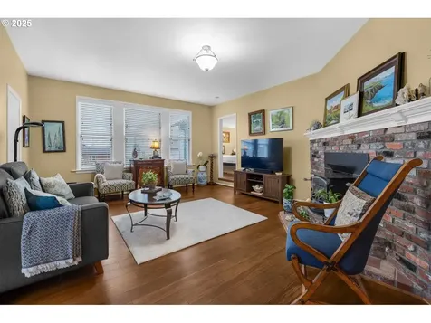 911 1st Avenue Seaside OR 97138