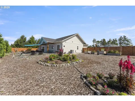 5220 Dunewood Drive Florence OR 97439