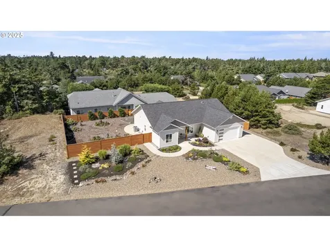 5220 Dunewood Drive Florence OR 97439
