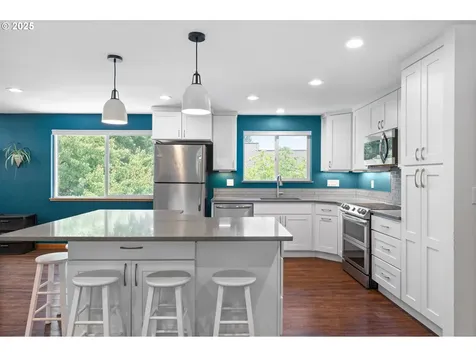 1482 SW 5th Place Gresham OR 97080