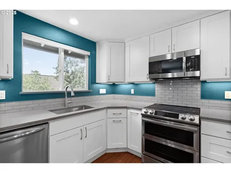 1482 SW 5th Place Gresham OR 97080