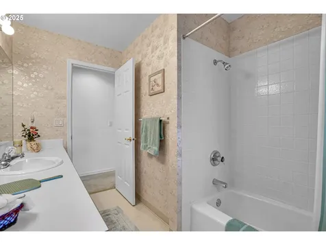 12459 SE Imperial Crest Street Happy Valley OR 97086