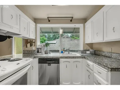 5770 SW Cranberry Court Beaverton OR 97007