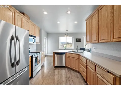 2265 Northside Road Sutherlin OR 97479
