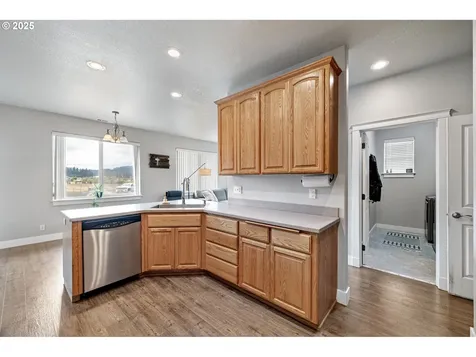 2265 Northside Road Sutherlin OR 97479