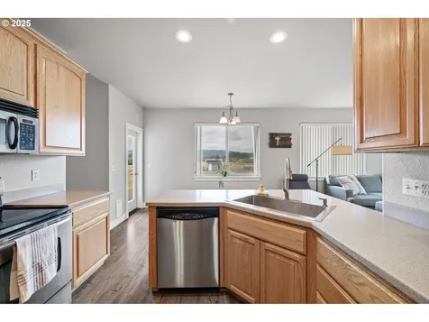 2265 Northside Road Sutherlin OR 97479