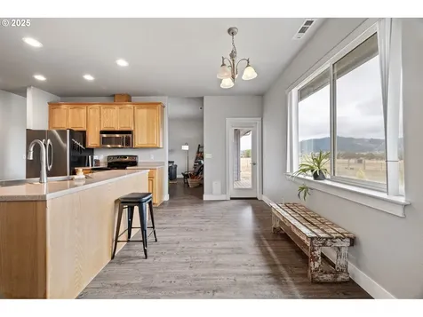 2265 Northside Road Sutherlin OR 97479