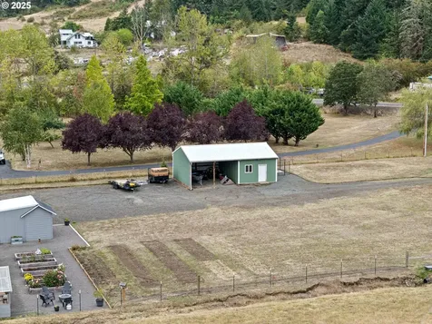 2265 Northside Road Sutherlin OR 97479